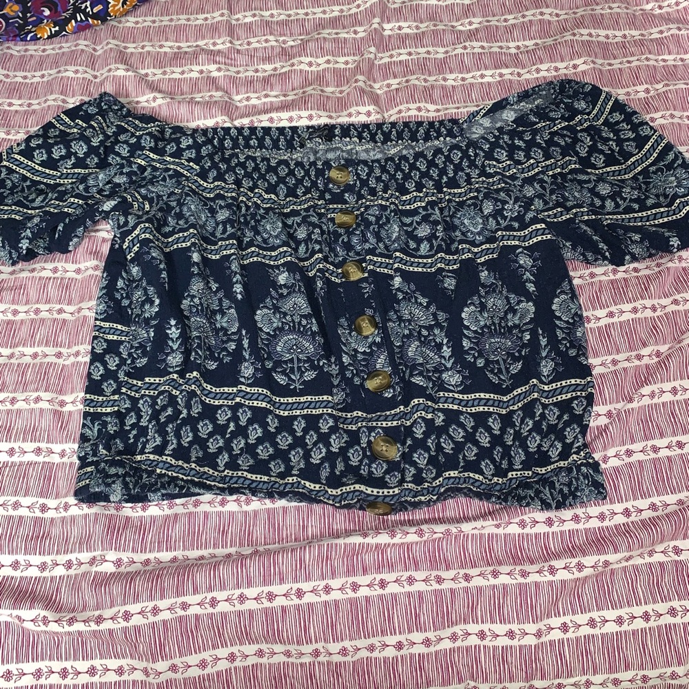 Cute crop top